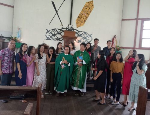 Di manapun SMAK Santo Eugenius Purwokerto ini diperkenalkan, selalu terlihat sambutan baik dan antusias dari para Pastor, DPP, OMK, Guru Agama, dan Kepsek SMPN di berbagai Paroki Keuskupan Sintang, Kalbar.